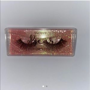 Glitz n’ Glitter Lashes ✨